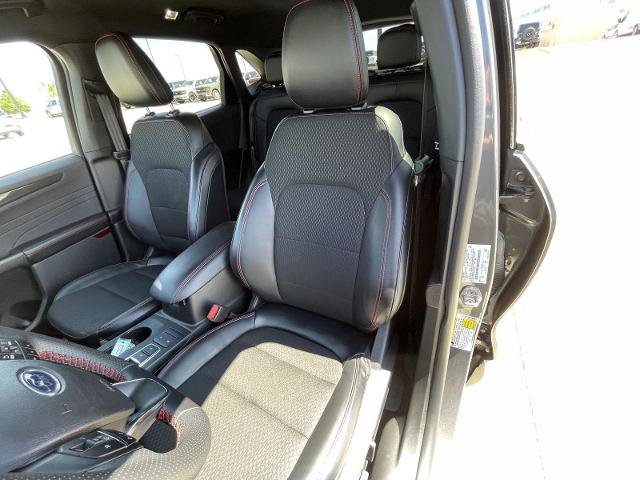 Certified 2025 Ford Escape ST-Line AWD/4WD image 18