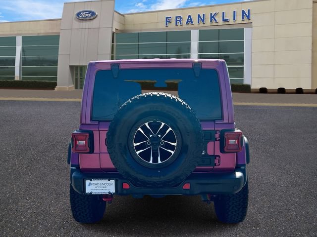 Used 2024 Jeep Wrangler Unlimited Rubicon AWD/4WD image 6