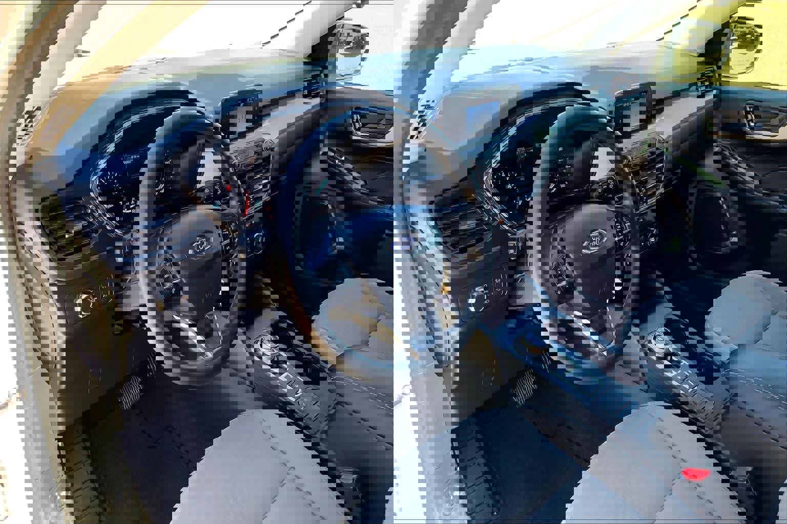 Certified 2021 Ford Escape S image 17