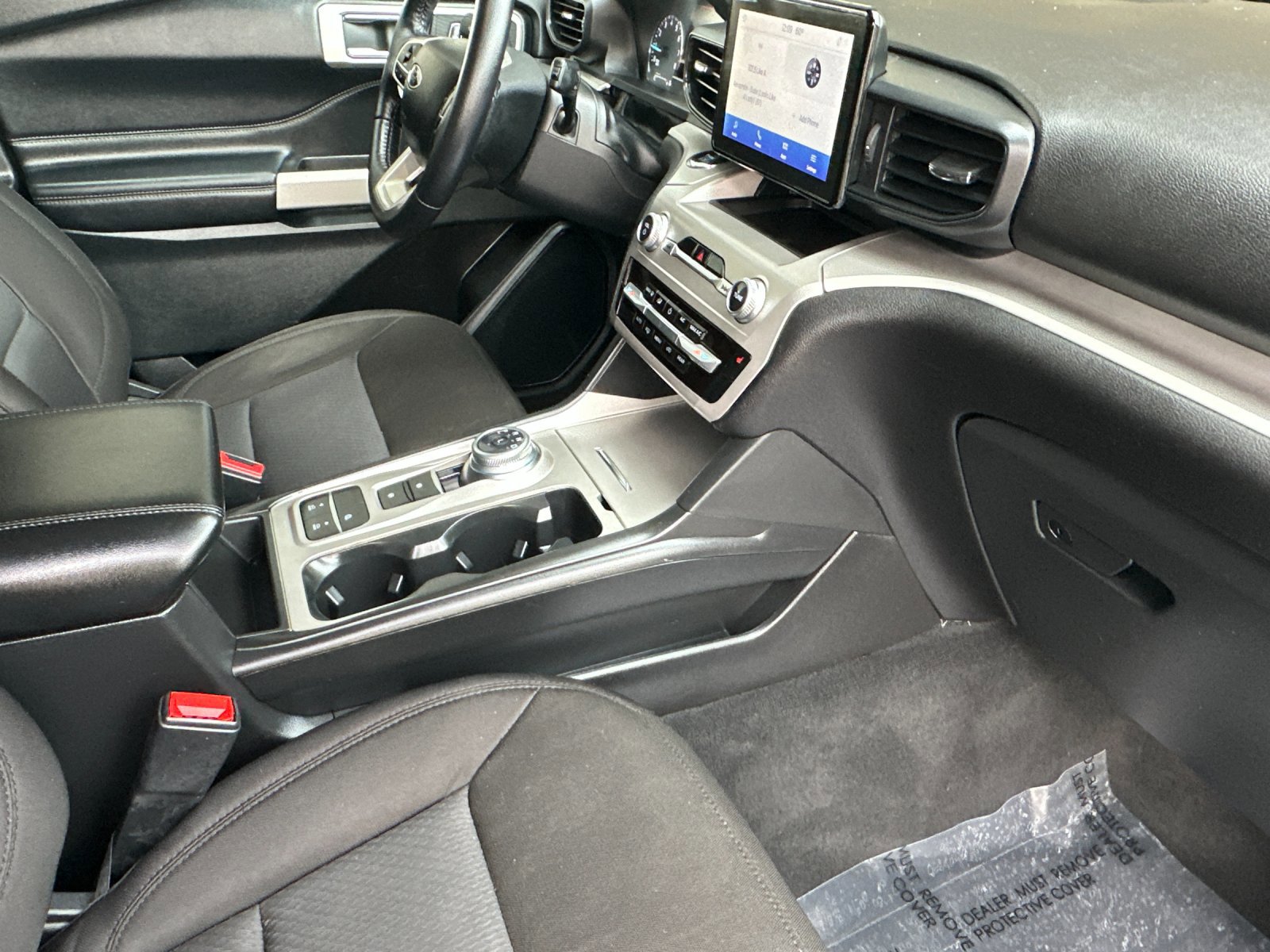 Certified 2022 Ford Explorer XLT image 17