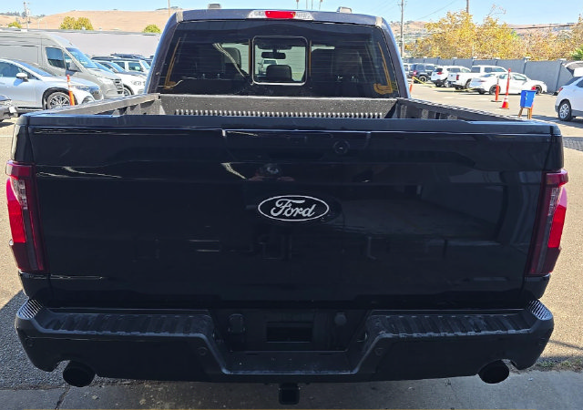 Certified 2025 Ford F150 XLT w/ Equipment Group 303A High AWD/4WD image 5