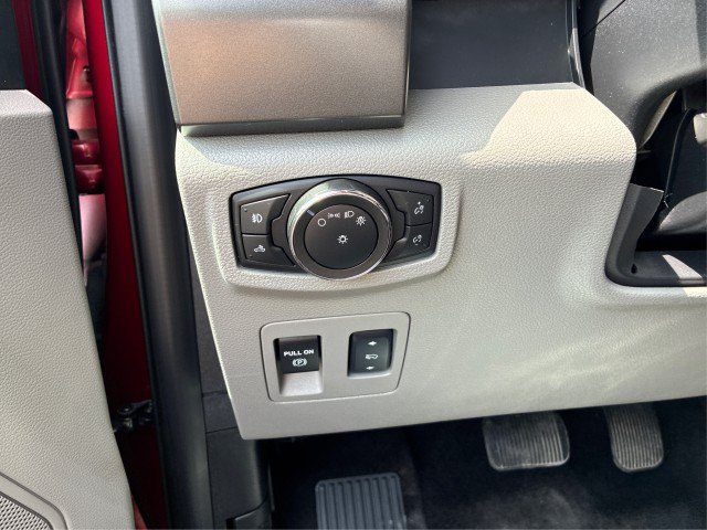 Certified 2017 Ford F150 XLT w/ Equipment Group 302A Luxury AWD/4WD image 16
