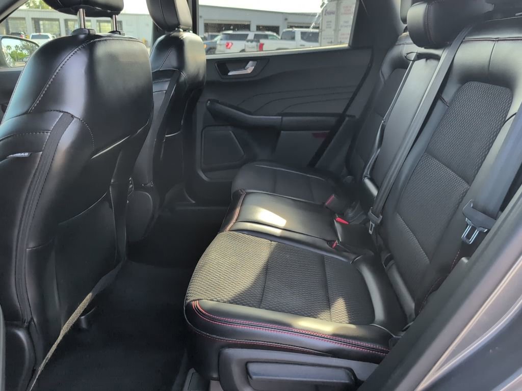 Certified 2023 Ford Escape ST-Line image 11