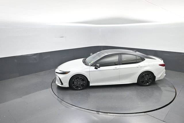 Used 2025 Toyota Camry XSE w/ Premium Plus Package image 28