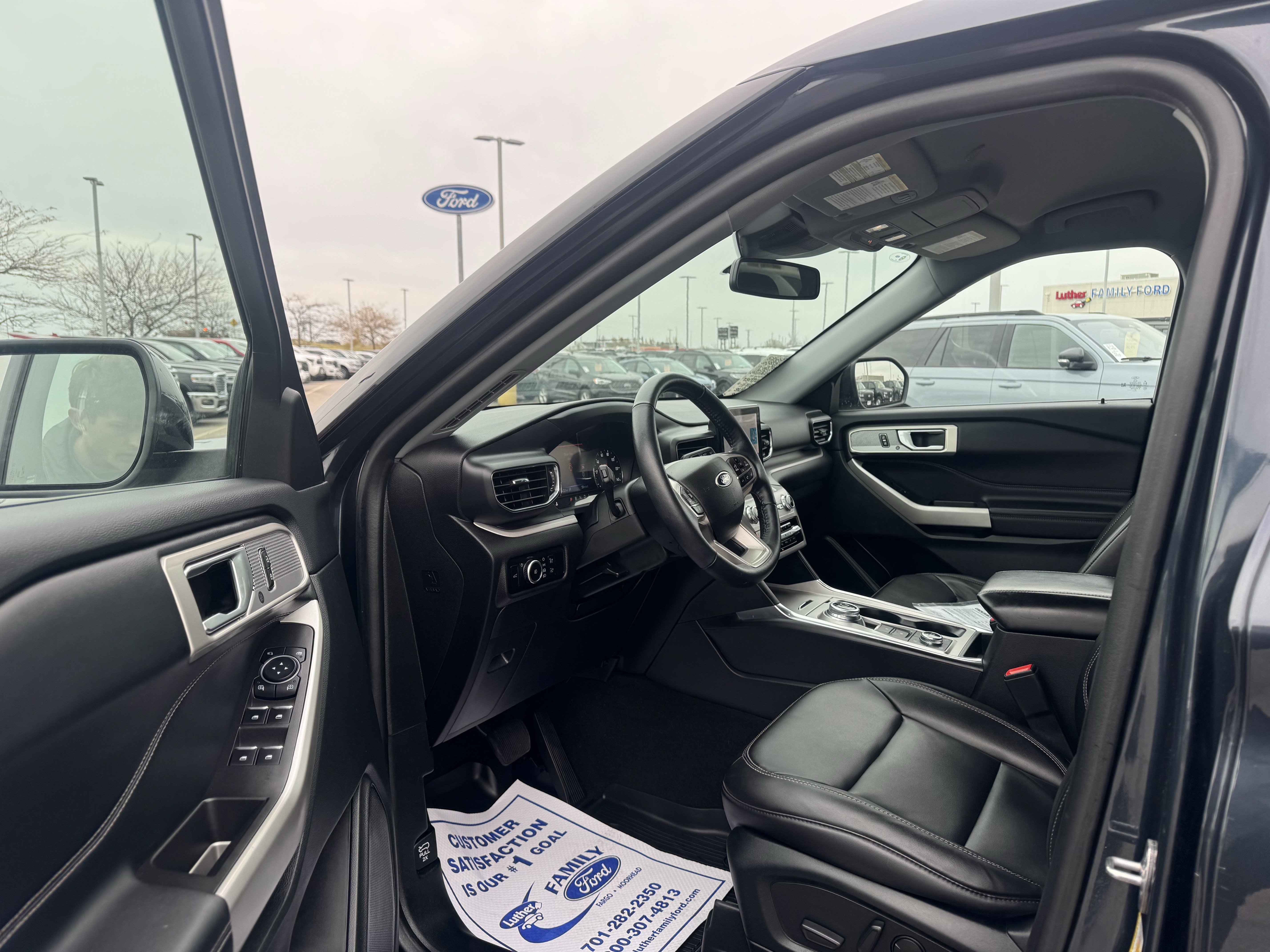 Certified 2023 Ford Explorer XLT w/ Equipment Group 202A image 17