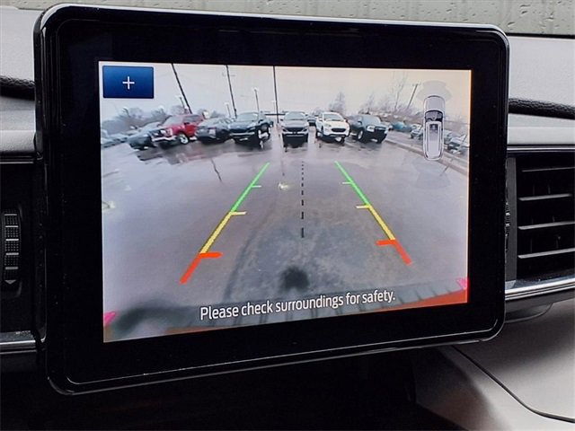 Certified 2023 Ford Explorer XLT w/ Equipment Group 202A image 15