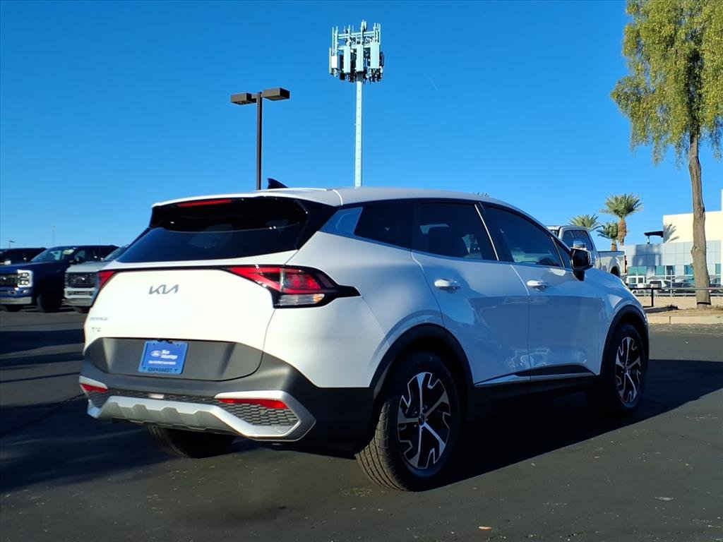 Used 2023 Kia Sportage EX image 6