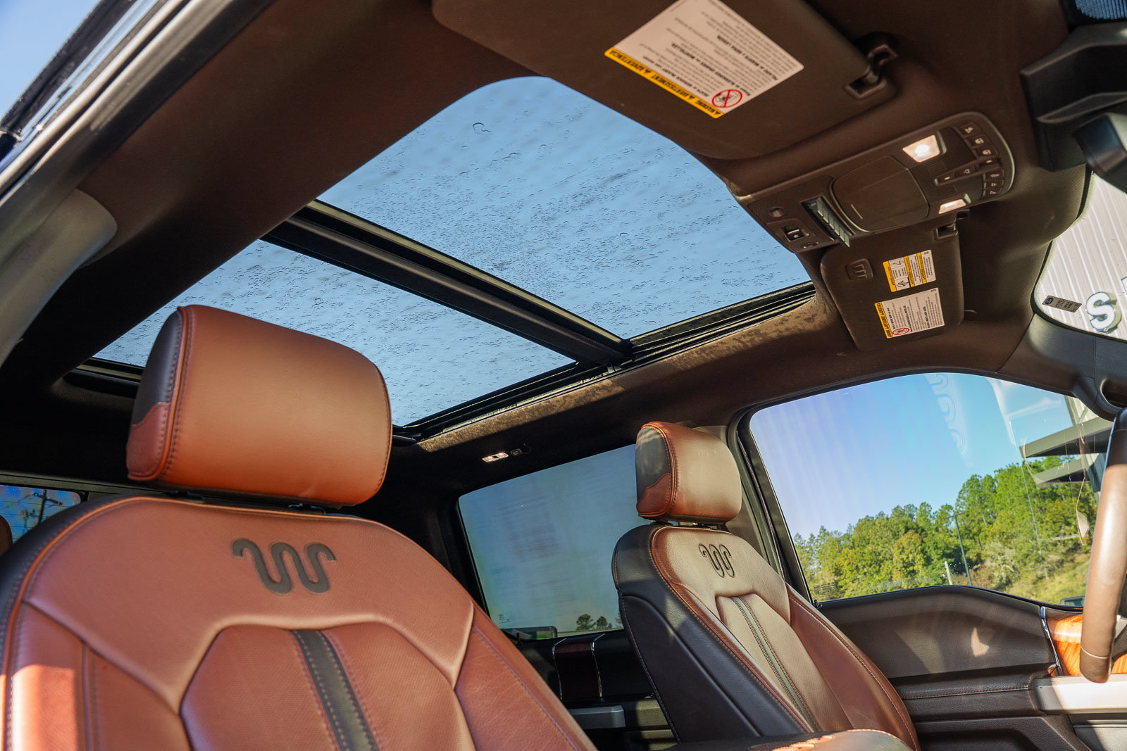Certified 2021 Ford F250 King Ranch w/ King Ranch Ultimate Package AWD/4WD image 36