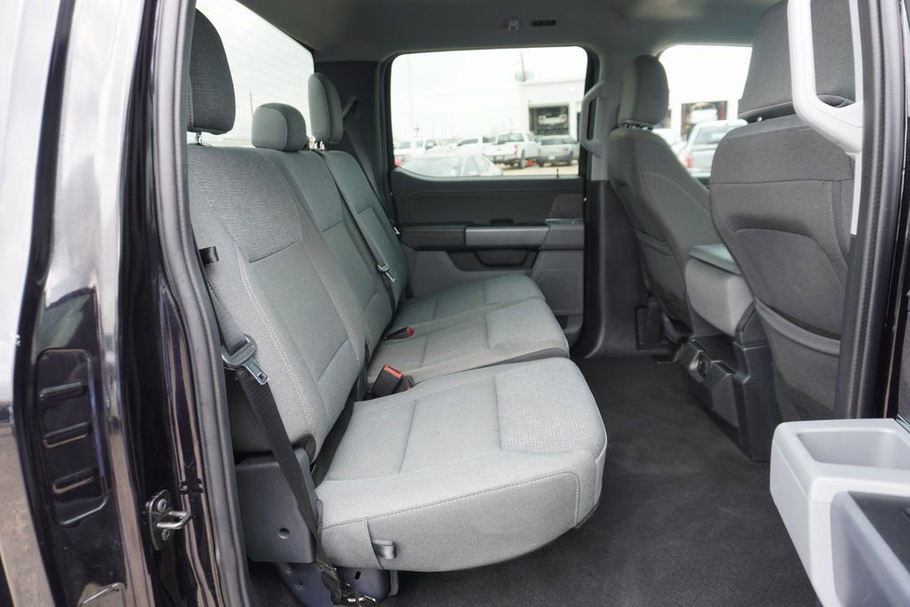 Certified 2025 Ford F150 XLT w/ Equipment Group 301A Standard image 18