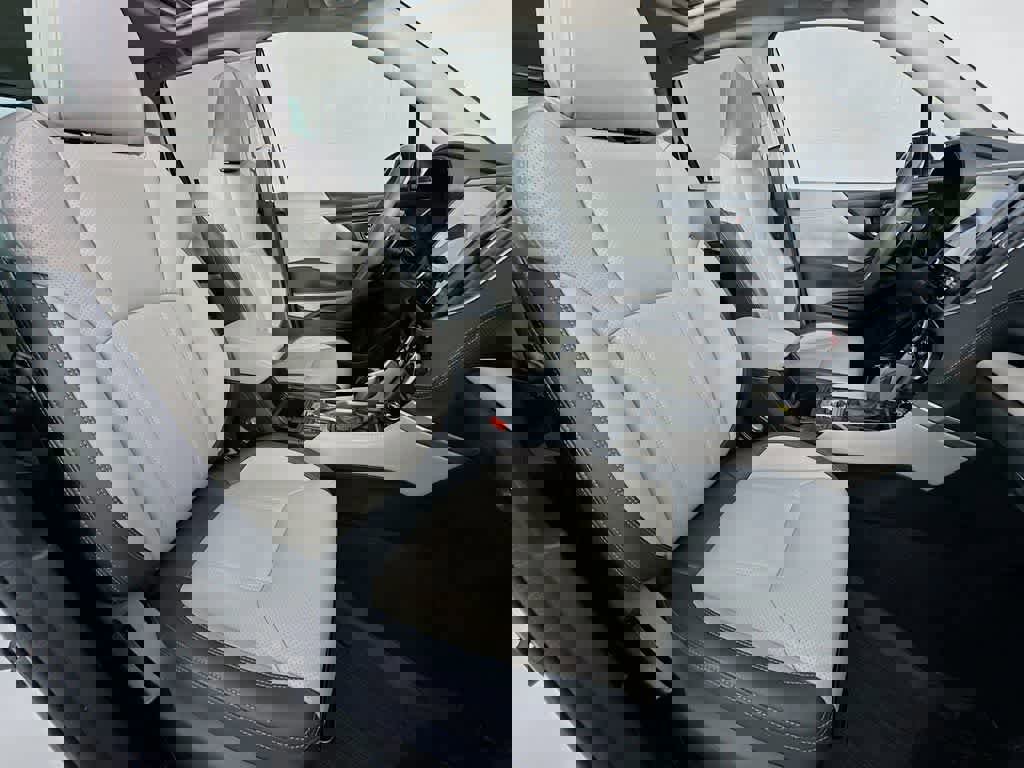 Used 2023 Subaru Forester Limited image 18