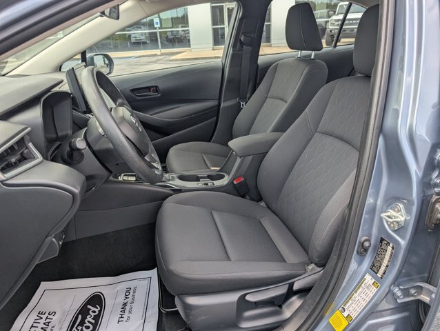Used 2024 Toyota Corolla LE FWD image 9