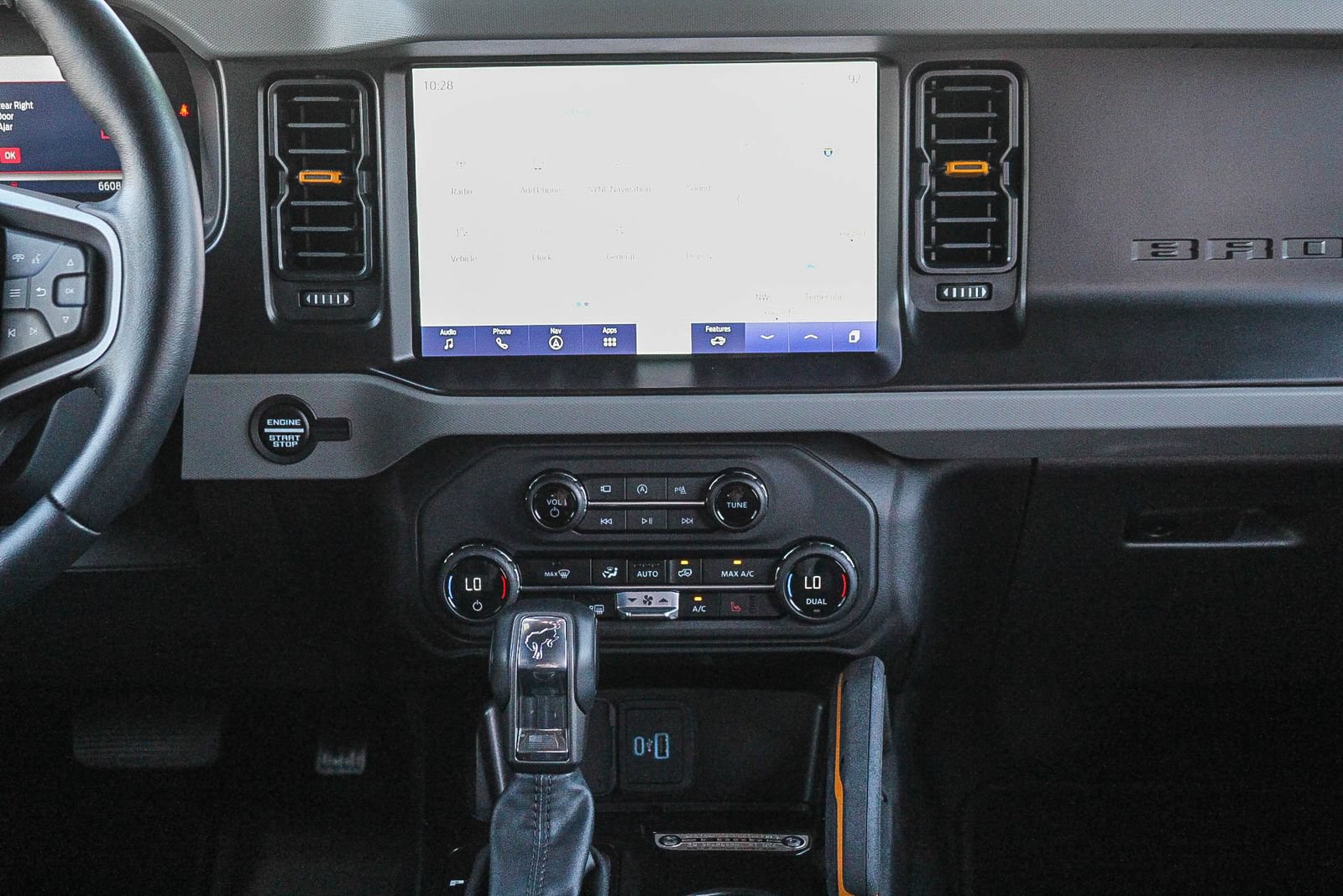 Certified 2023 Ford Bronco Badlands w/ Sasquatch Package AWD/4WD image 14