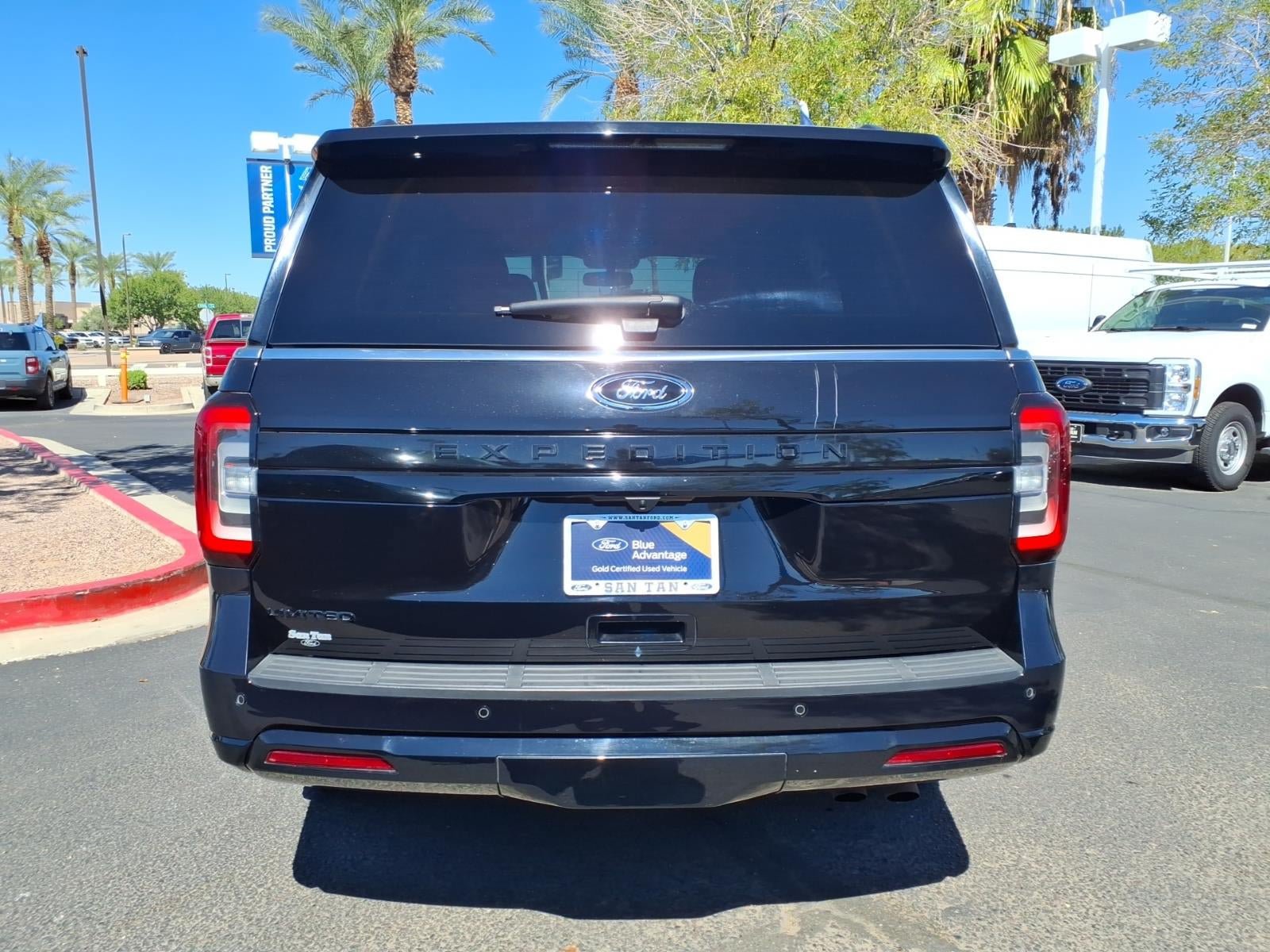 Certified 2023 Ford Expedition Limited AWD/4WD image 5