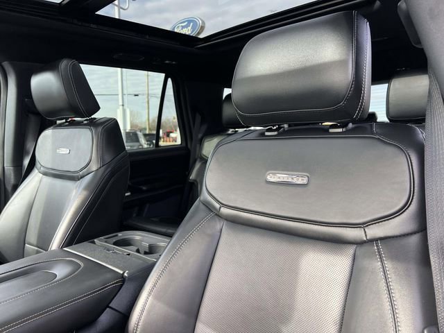 Certified 2025 Ford Expedition Platinum w/ Stealth Appearance Package image 25