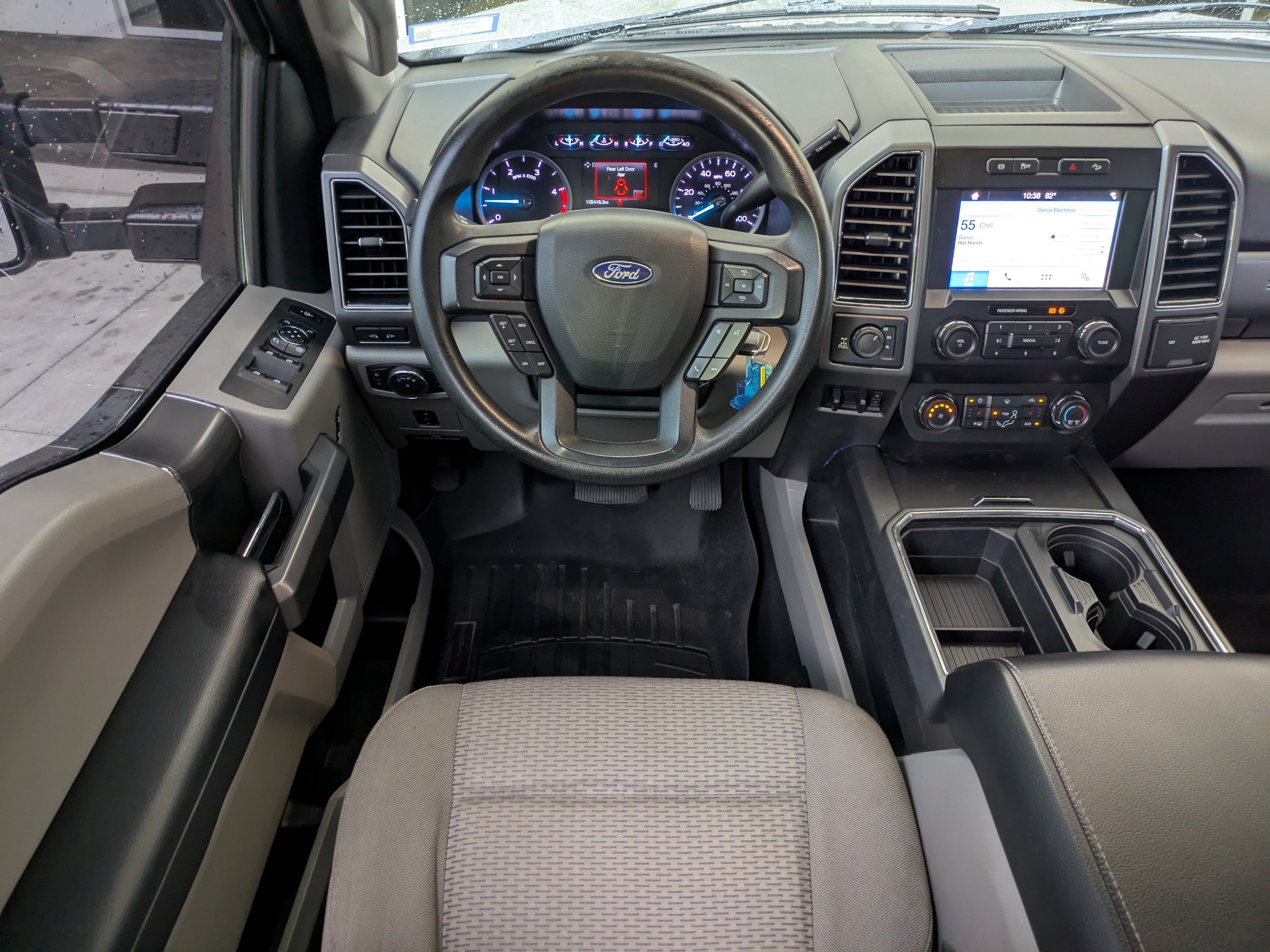 Certified 2019 Ford F350 XLT w/ XLT Premium Package AWD/4WD image 16