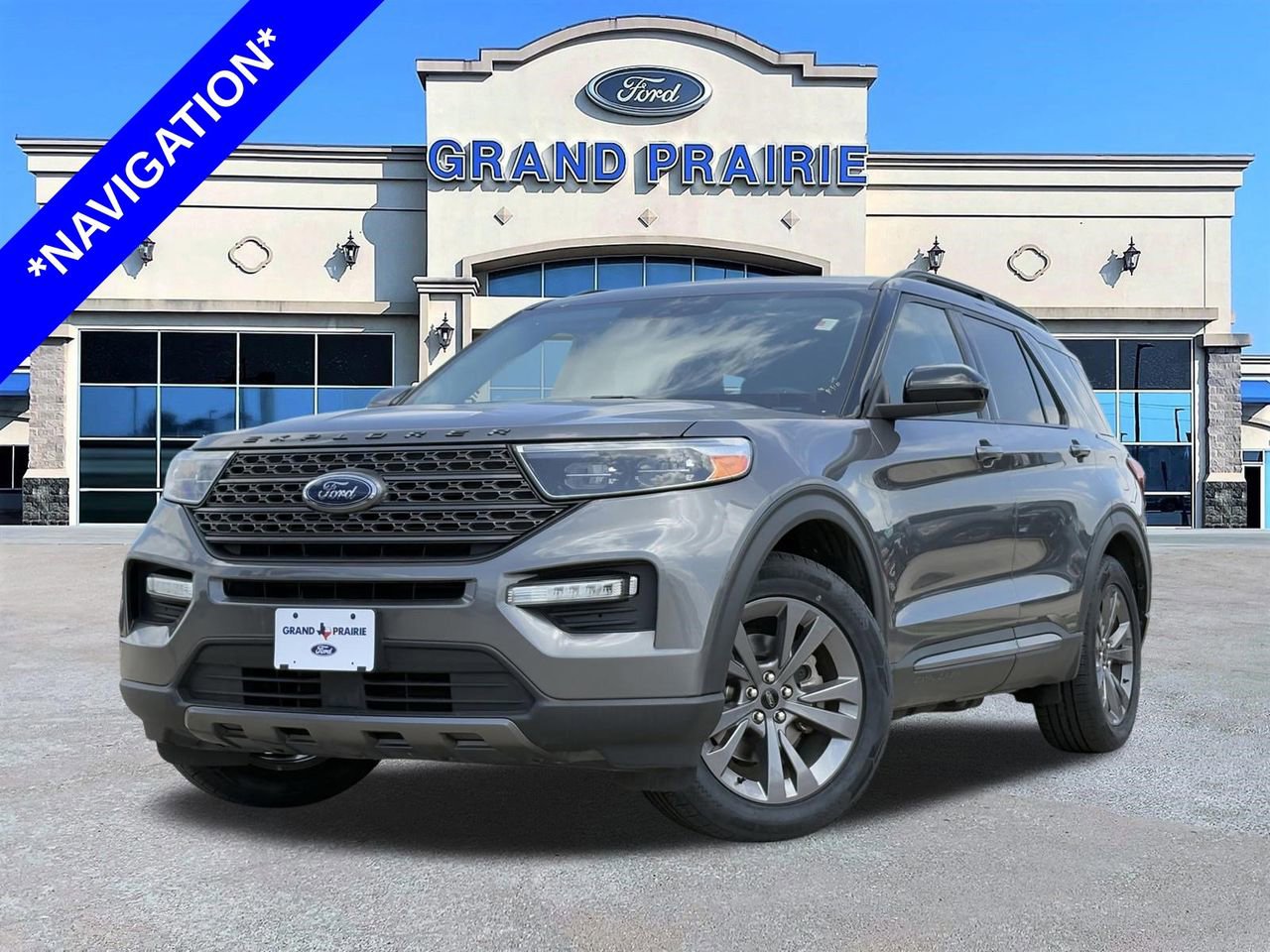 Certified 2022 Ford Explorer XLT w/ Equipment Group 202A