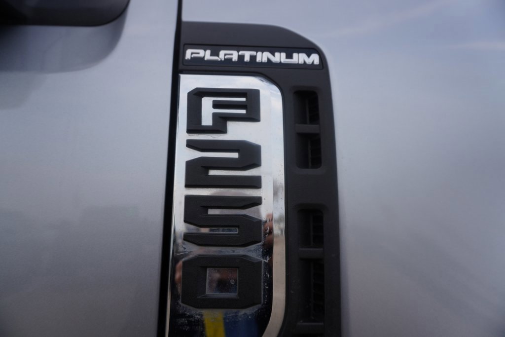 Certified 2024 Ford F250 Platinum image 36