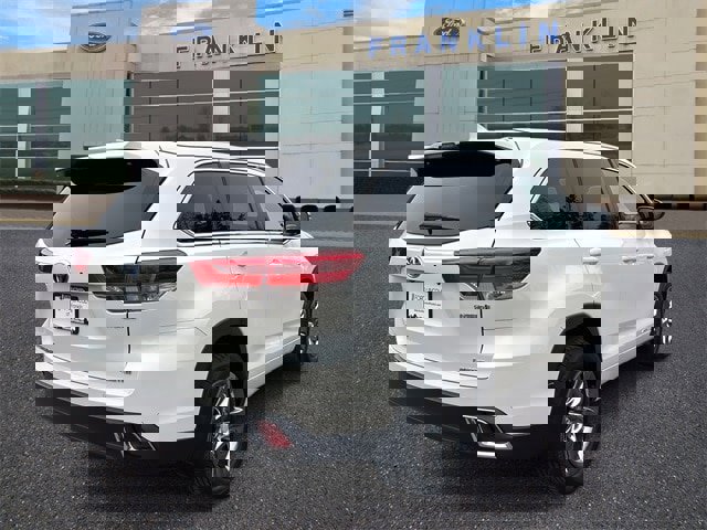 Used 2019 Toyota Highlander Limited image 7