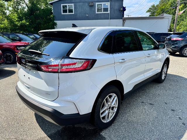 Certified 2023 Ford Edge SEL w/ Convenience Package AWD/4WD image 2