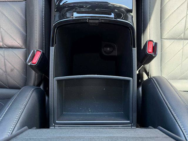 Used 2025 Kia Telluride SX Prestige AWD/4WD image 21