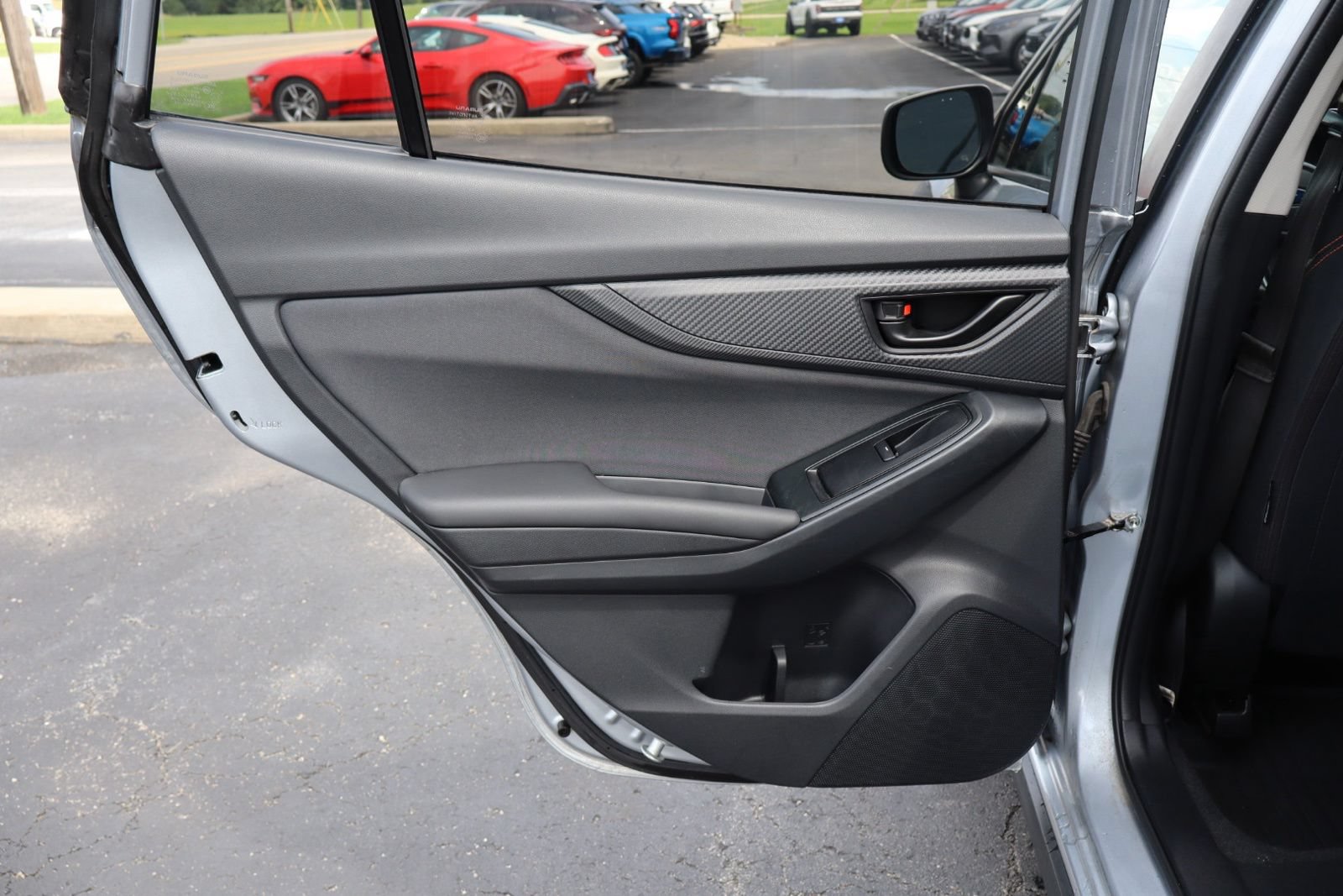 Used 2018 Subaru Crosstrek 2.0i Premium AWD/4WD image 24