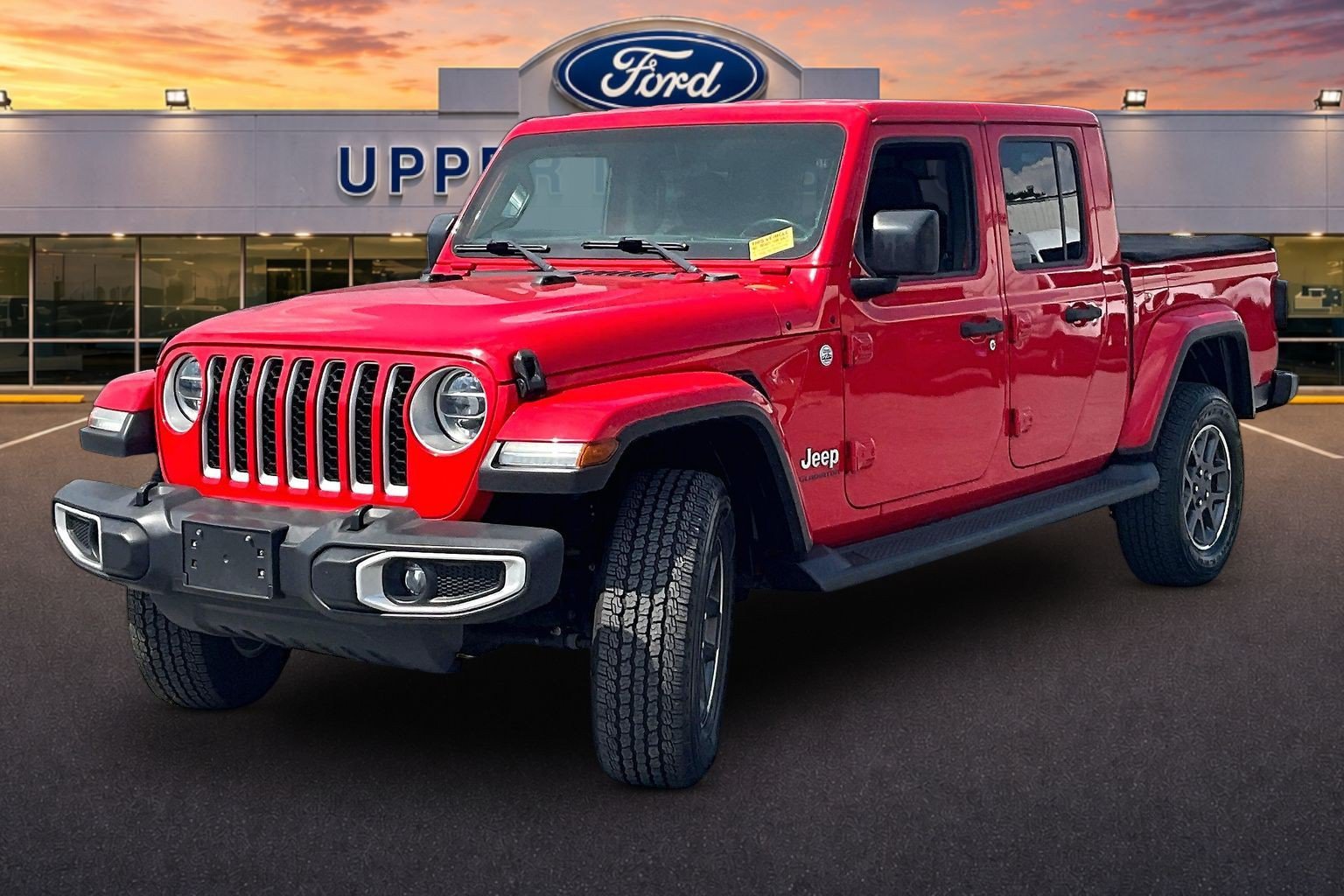 Used 2020 Jeep Gladiator Overland w/ LED Lighting Group AWD/4WD image 11