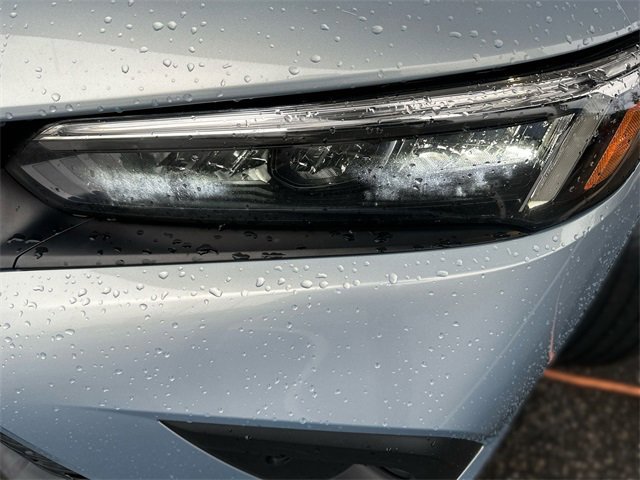 Used 2023 Honda Civic Touring image 9