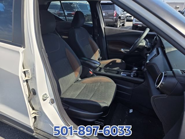 Used 2024 Nissan Kicks SR FWD image 19
