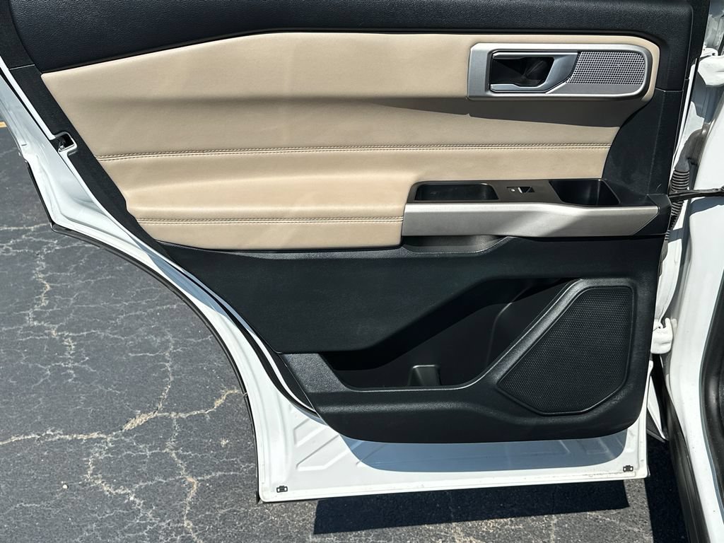Certified 2023 Ford Explorer Limited AWD/4WD image 23