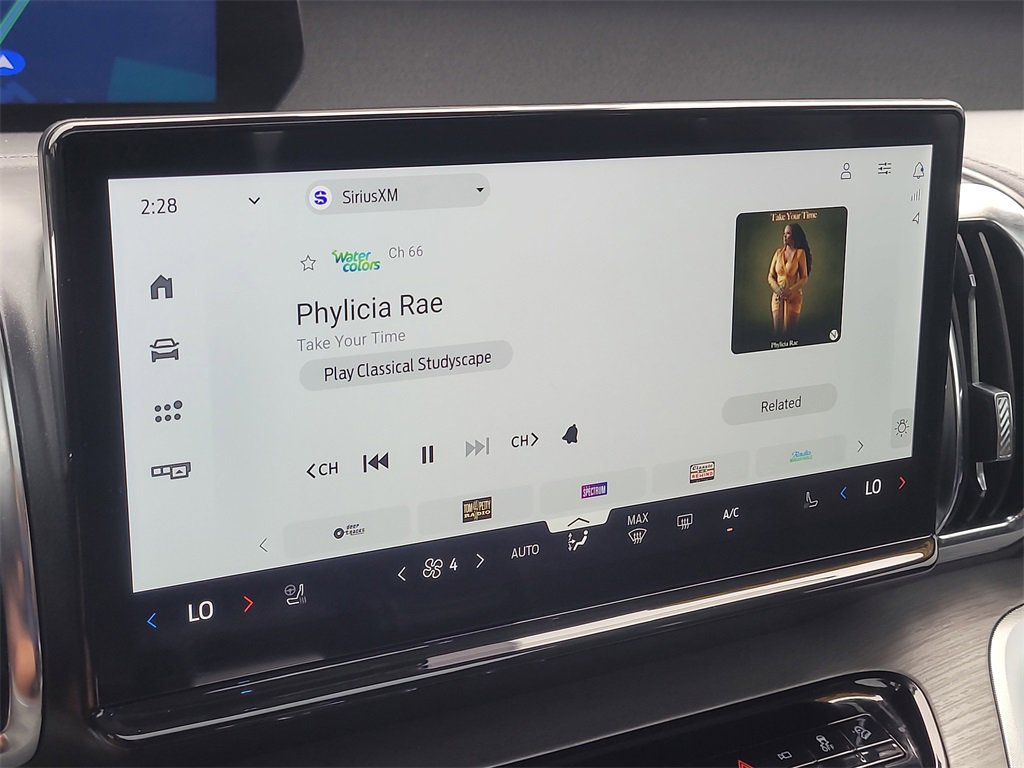 Certified 2025 Ford Expedition Max Platinum image 27