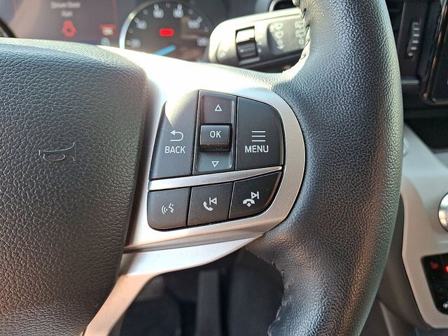 Certified 2023 Ford Explorer XLT w/ Equipment Group 202A AWD/4WD image 18