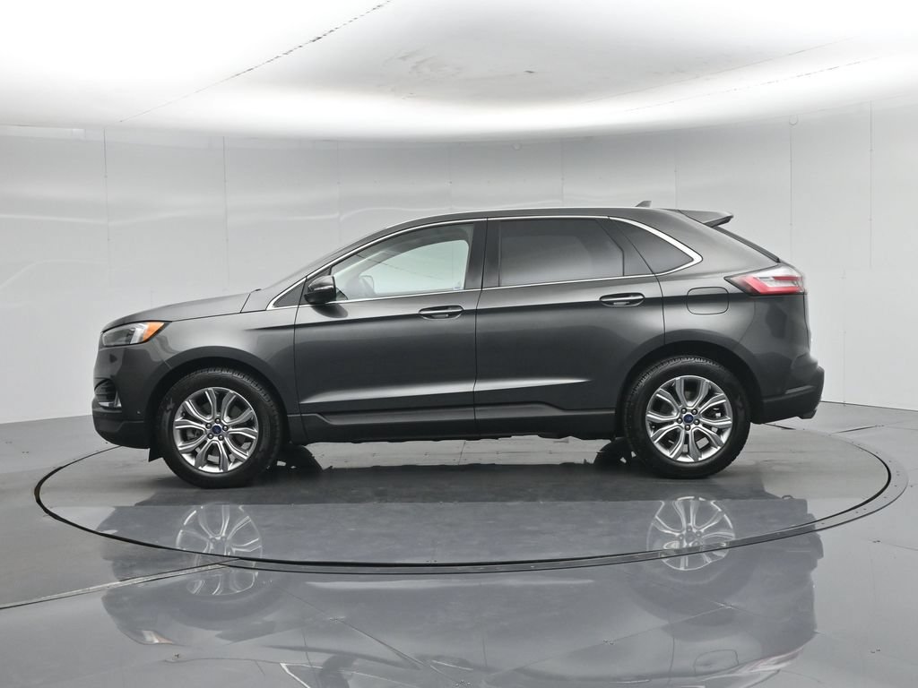 Certified 2020 Ford Edge Titanium w/ Equipment Group 301A AWD/4WD image 32