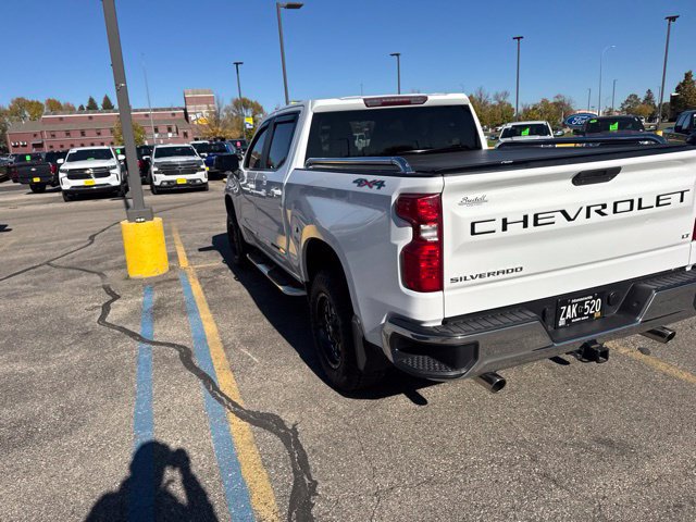 Used 2019 Chevrolet Silverado 1500 LT w/ All-Star Edition AWD/4WD image 4