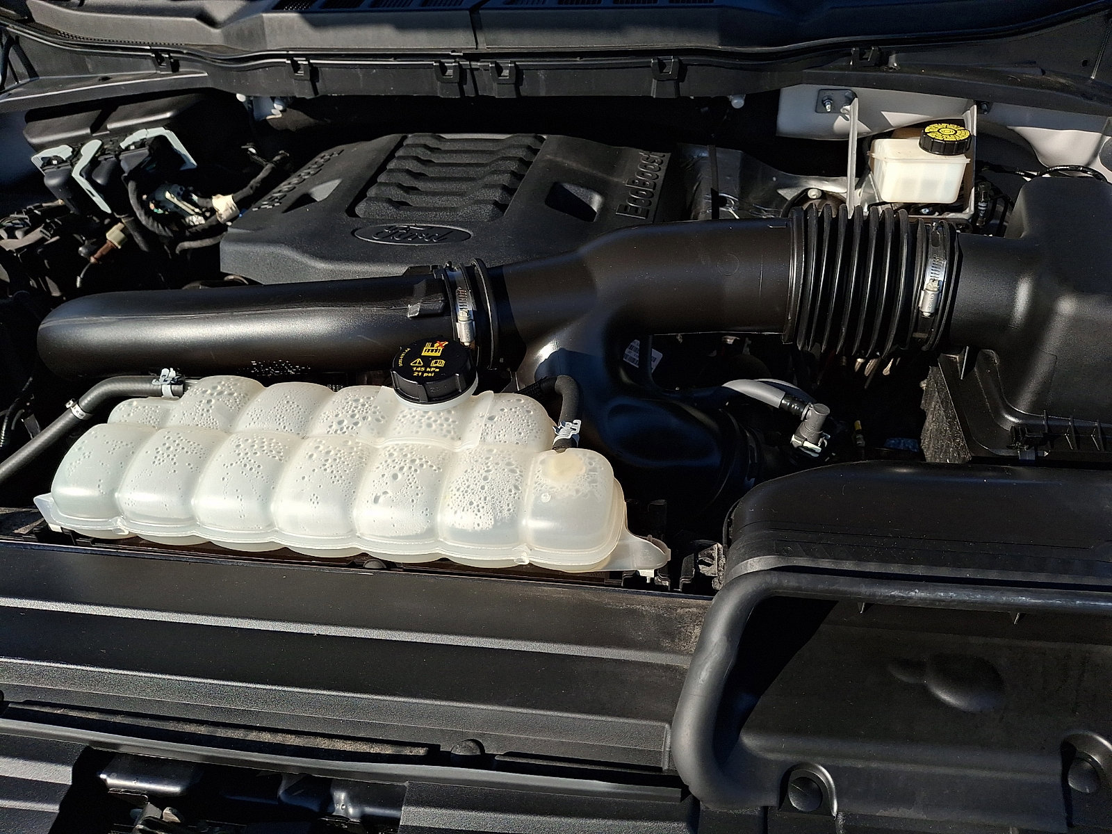 Certified 2023 Ford F150 Lariat w/ Equipment Group 502A High image 29