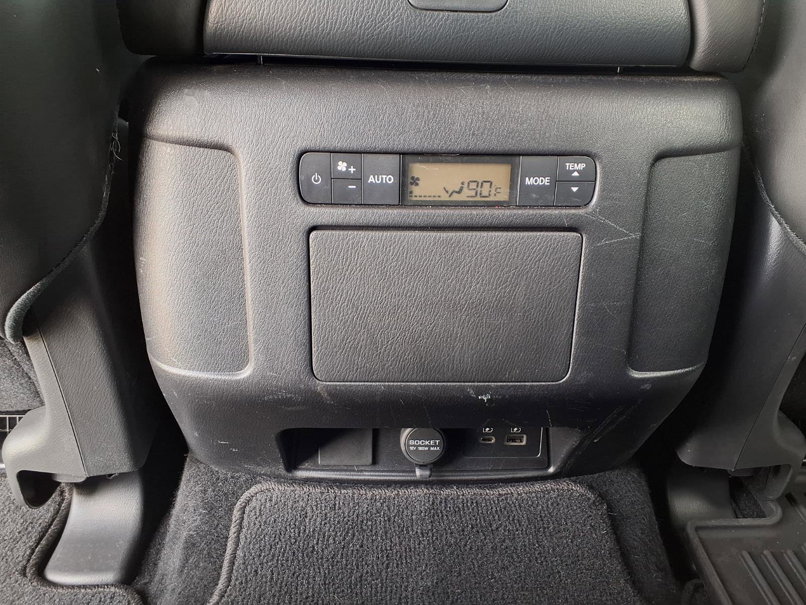 Used 2023 Nissan Armada SV w/ Cargo Package image 10