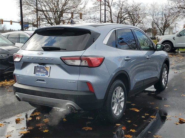 Certified 2022 Ford Escape SE w/ Convenience Package image 3