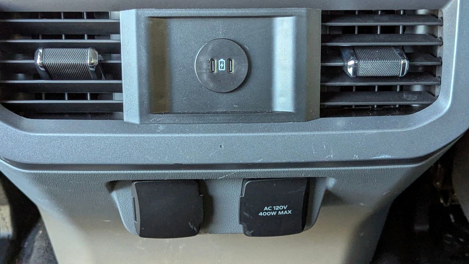 Certified 2024 Ford F350 XLT w/ Snow Plow Prep Package image 24