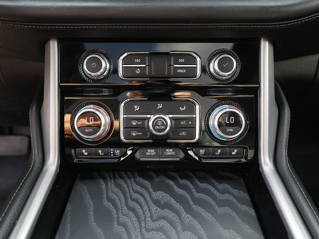Used 2022 GMC Yukon Denali AWD/4WD image 19