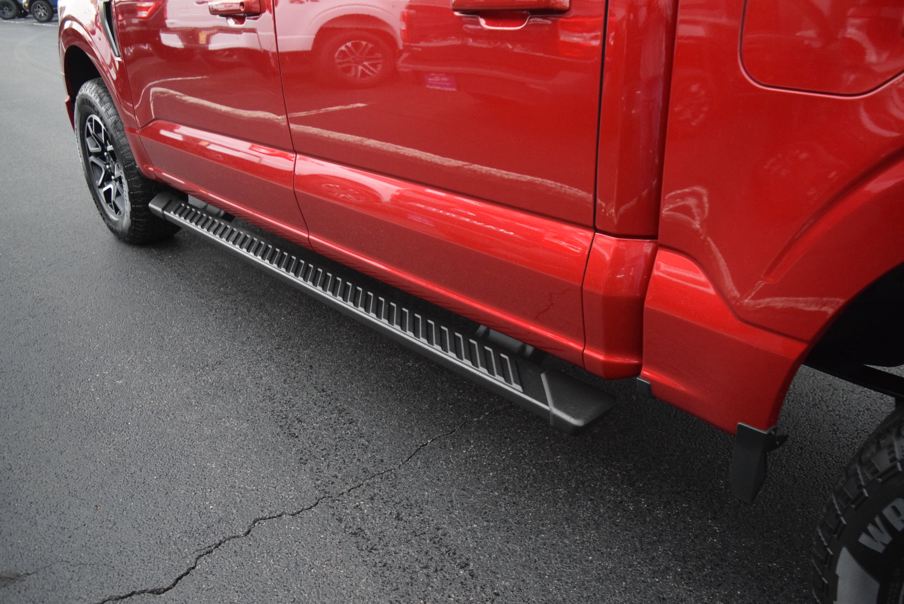 Certified 2022 Ford F150 XLT w/ Equipment Group 302A High image 9