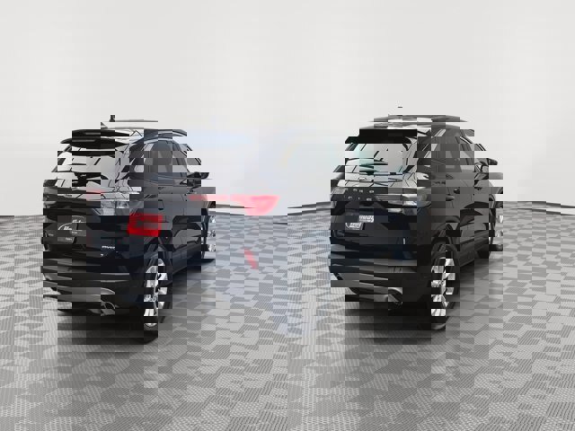 Certified 2022 Ford Escape SE w/ Cold Weather Package image 4