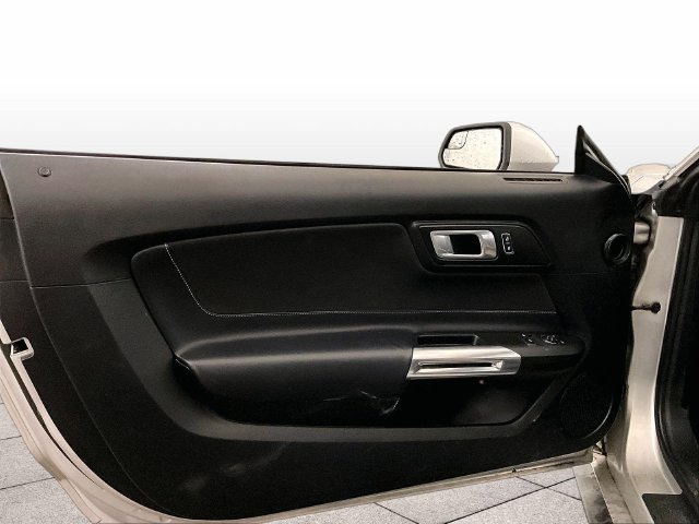 Certified 2018 Ford Mustang GT RWD image 22