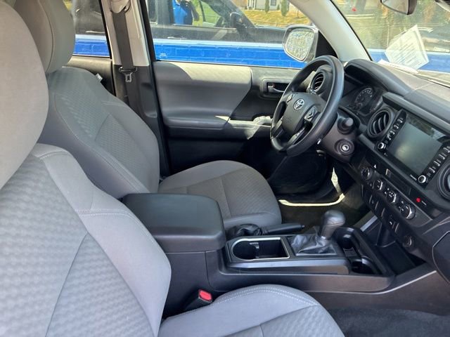 Used 2022 Toyota Tacoma SR AWD/4WD image 28