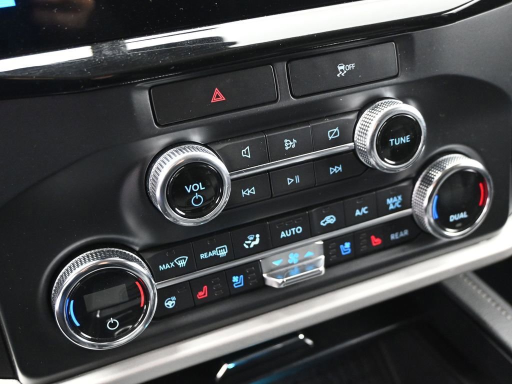 Certified 2022 Ford Expedition XLT image 44