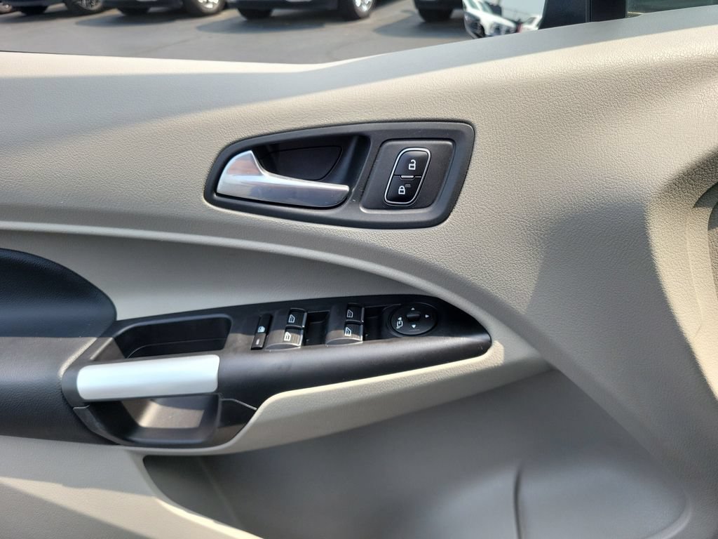 Certified 2023 Ford Transit Connect Titanium FWD image 20