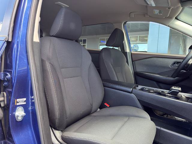 Used 2023 Nissan Rogue S AWD/4WD image 32