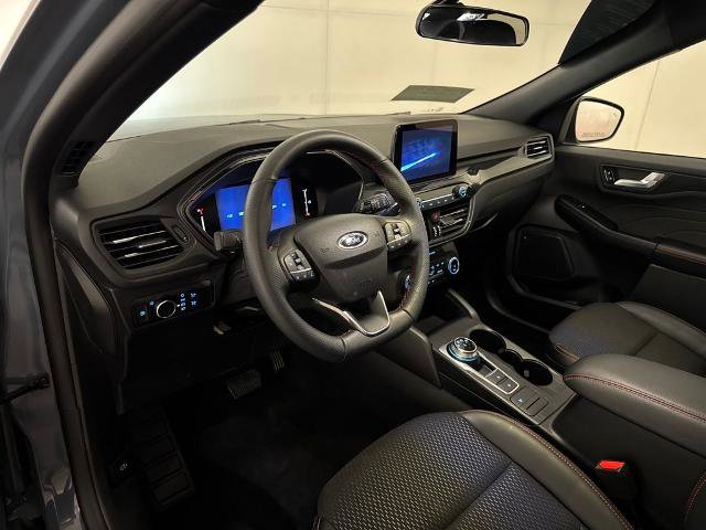 Certified 2025 Ford Escape ST-Line w/ Equipment Group 301A image 5