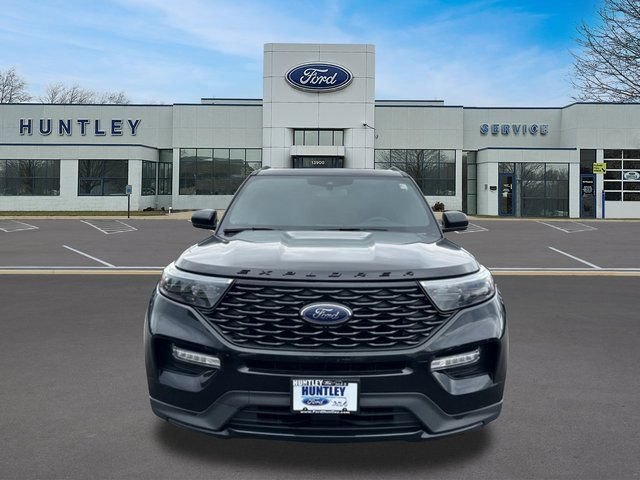 Certified 2024 Ford Explorer ST-Line w/ Class IV Trailer Tow Package AWD/4WD image 2