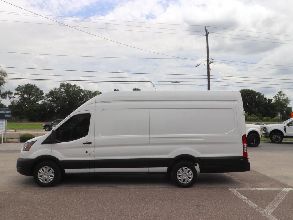 Certified 2023 Ford E-Transit 148 High Roof Extended w/ Interior Upgrade Package RWD image 5