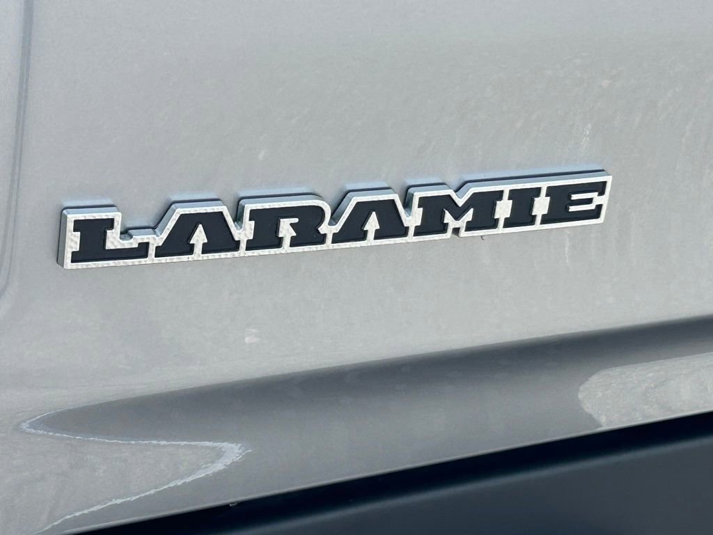 Used 2025 RAM 1500 Laramie AWD/4WD image 70