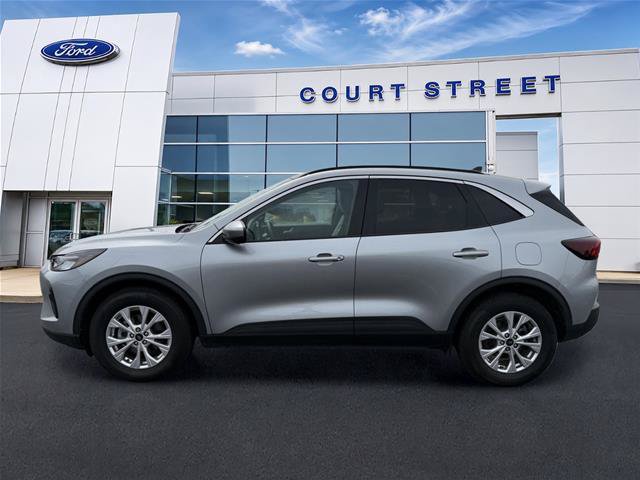 Certified 2024 Ford Escape Active w/ Tech Pack #2 AWD/4WD image 2